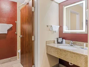Clarion Pointe Savannah Gateway I-95 - Bagno