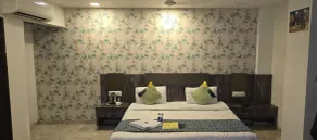 Hotel Krishna - Chambre