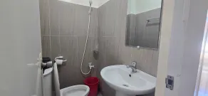 OYO 1121 JUNLYN APARTELLE - Baño