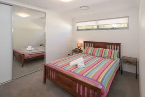 Gale House - Room