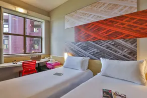 Ibis Maringa - Room