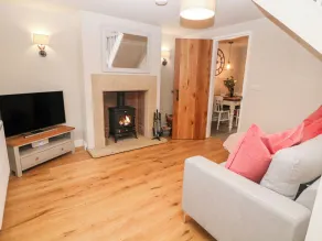 1 Town Head - Interior