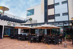 HD Plaza Hotel - Restaurante