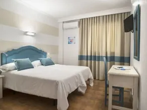 Hotel Marlin Antilla Playa - Rom