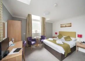 The Carlton Hotel - Chambre