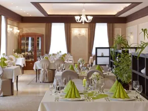 Hotel Stefanik - Restaurante