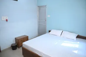 Goroomgo Mahamaya Guest House Varanasi - Quarto