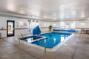 Quality Inn & Suites Pueblo West - Pool