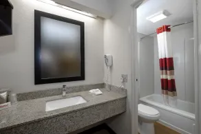 Red Roof Inn Cleveland - Medina - Salle de bain
