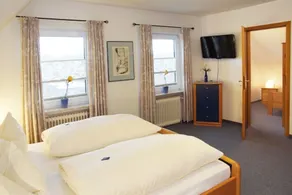 Hotel Ostfriesland garni - Room