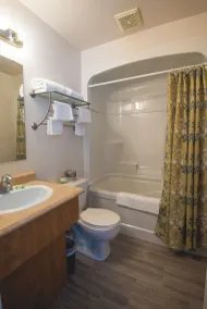 Motel Park - Bathroom