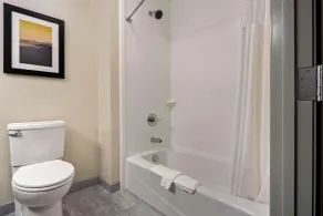 La Quinta by Wyndham Morgan Hill-San Jose South - Salle de bain