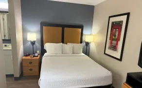 MainStay Suites Washington Dulles Airport - Chambre