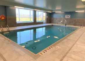 Holiday Inn Express & Suites - Aurora by IHG - Pool