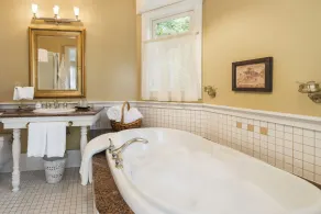 ThistleDown House - Salle de bain