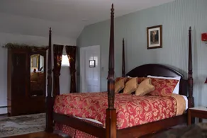New Hampshire Mountain Inn - Rum