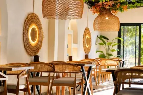 BL KARAKUM SUITES - Restaurant
