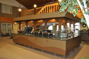 C'Mon Inn - Restaurant
