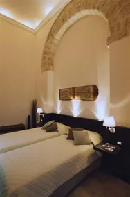 Ucciardhome Hotel - Room