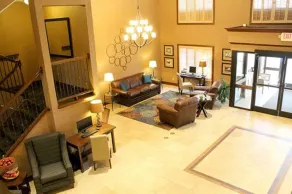 Auburn Place Hotel & Suites Paducah - Lobby