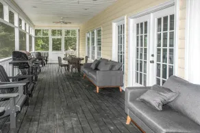 Waterfront Deck, Family Arcade! Lake Gaston Home - Innvendig