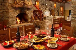 Deluxe Room in Stoykite - Restaurant