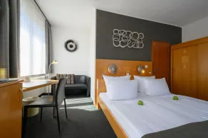 Hotel H.E.Y.M.A.N.N. - Room