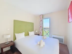 Terres de France - Domaine du Val d'Amboise - Studio 2 persons - Doppelbett - Zimmer