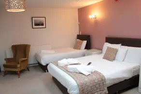 The Blue Boar - Historic Country Inn near Stratford-upon-Avon - Room