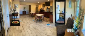 Super 8 by Wyndham Chisago City - Lobby