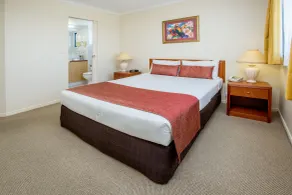 Springwood Tower Apartment Hotel - Zimmer
