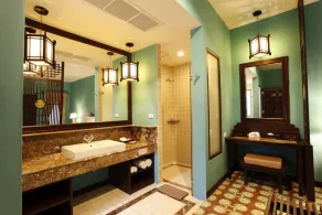 Duangjitt Resort, Phuket - Salle de bain