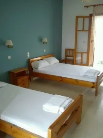 Sofos Apartments - Quarto