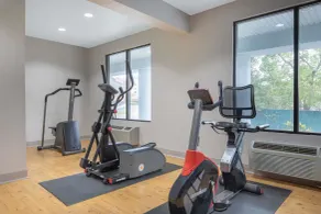Baymont by Wyndham Laurel - Salle de remise en forme