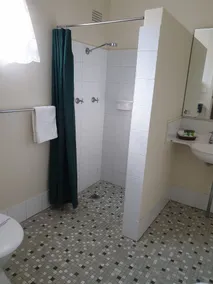 Valley View Motel - Bathroom