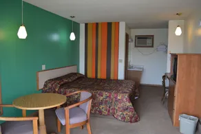 Edgetowner Motel - Zimmer