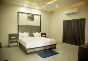 Sterling Gir - View from room