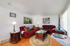 Large Private Yard: Home 14 Mi to Niagara Falls! - Innvendig