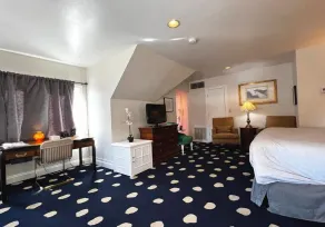 The Sterling Hotel - Chambre