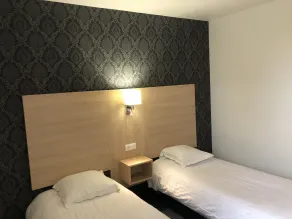 Cit'Hotel LA PYRAMIDE - Chambre