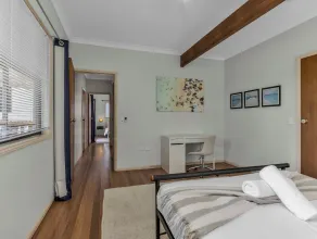 Hillcrest Retreat with River Views - Chambre