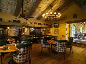 Harris Ranch Resort - Restaurant