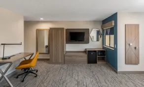 Holiday Inn Express San Diego South - National City by IHG - Room