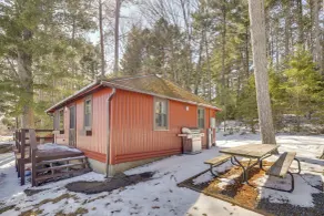 Peaceful Lakefront Cabin, 5 Mi to Dtwn Minocqua! - Interiør