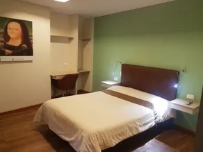 The Cranky Croc Hostel - Chambre