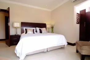 Sanchia Luxury Guest House - Habitación