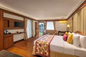 Shervani Hilltop Resort - Room