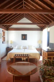 Hotel Santa Isabel La Real - Zimmer