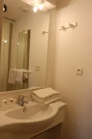Hôtel Lémand Lyon Est - Villefontaine - Badezimmer