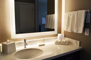 Staybridge Suites - Red Deer North by IHG - Salle de bain